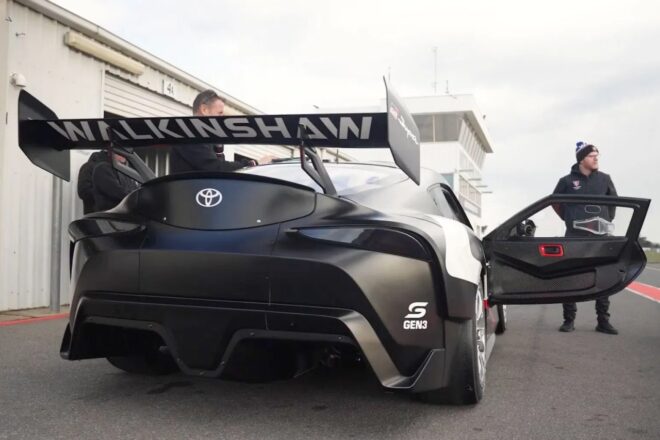 新チャンピオンがA90型トヨタ・スープラに初試乗。船便の3台も北米ウインドシア風洞でテスト実施／RSC