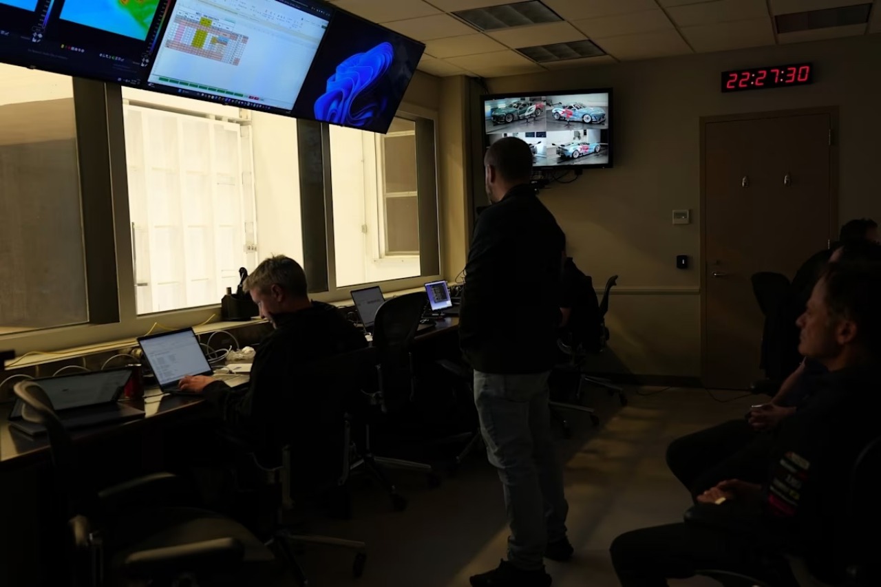 新チャンピオンがA90型トヨタ・スープラに初試乗。船便の3台も北米ウインドシア風洞でテスト実施／RSC