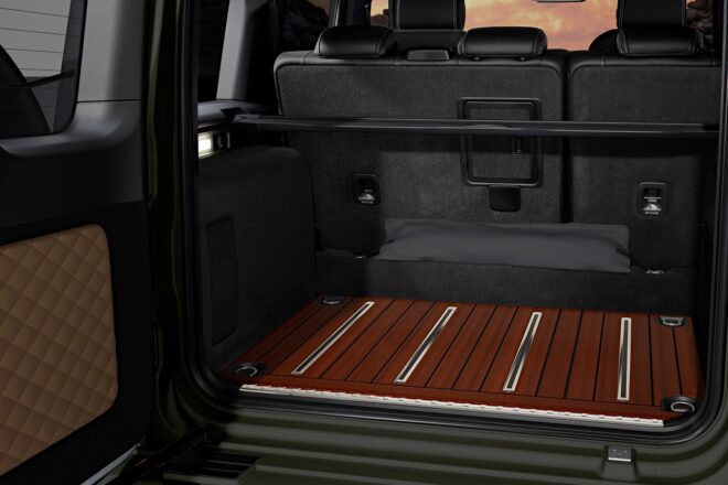 メルセデスAMG、旗艦SUV『G』に初採用ルーフラゲッジ搭載の限定車“Offroad Pro Edition”を導入