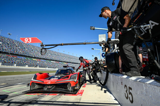 2026年もフルグリッド61台。来年1月開催、IMSA開幕戦デイトナ24時間のエントリーリストが公開