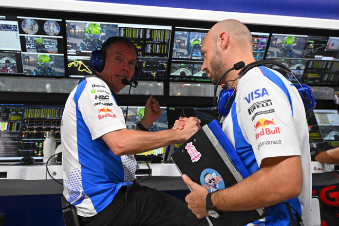 アラン・パーメイン代表＆エルネスト・デジデリオ（レーシングブルズ）