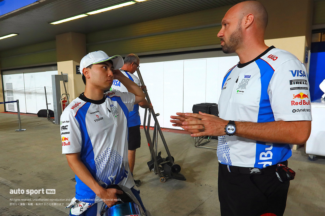 岩佐歩夢（レーシングブルズ）