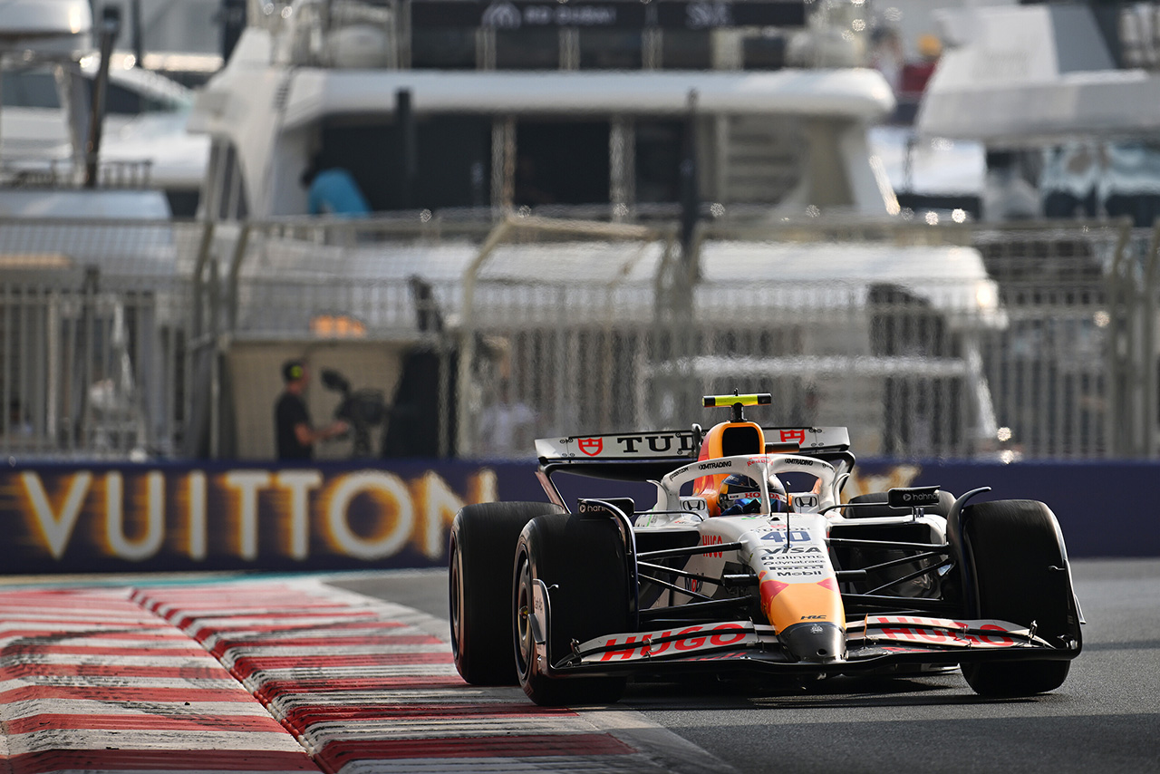 岩佐歩夢（レーシングブルズ）