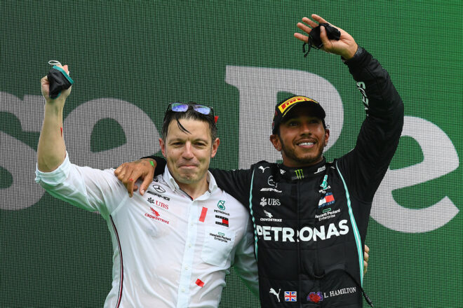 ピーター・ボニントン＆ルイス・ハミルトン（メルセデス）