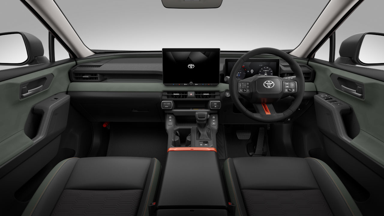 “トヨタ初採用”多数の新型『RAV4』発売。まずはZとアドベンチャーがデビュー、450万円から