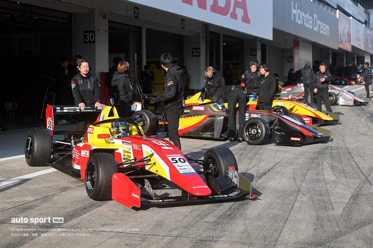 スーパーフォーミュラ・ライツ鈴鹿合同テスト2日目はエヴァン・ジルテールが速さをみせ2セッションともトップタイム