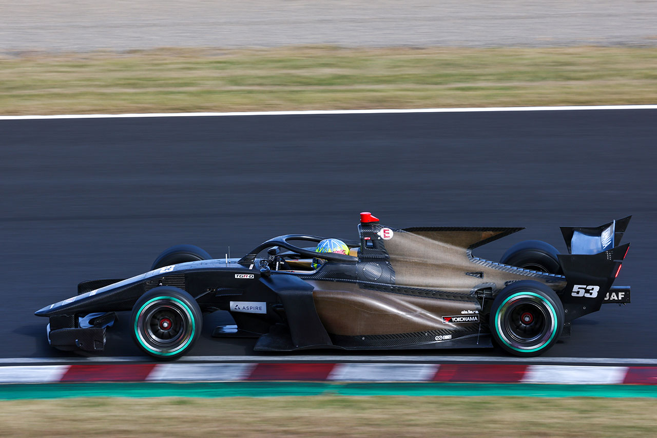 チャーリー・ブルツ（TEAM GOH）