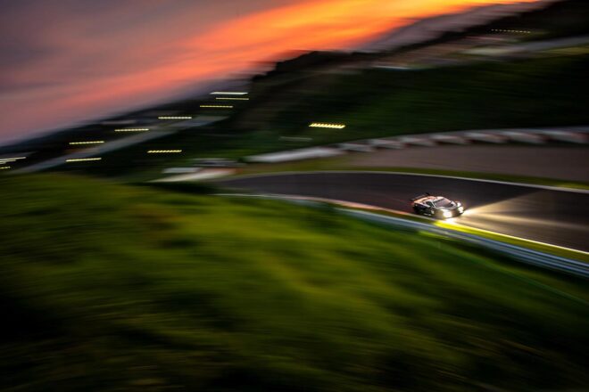 JRPAがモータースポーツ写真コンテストの二輪部門、四輪部門のグランプリ作品、入賞作品を発表