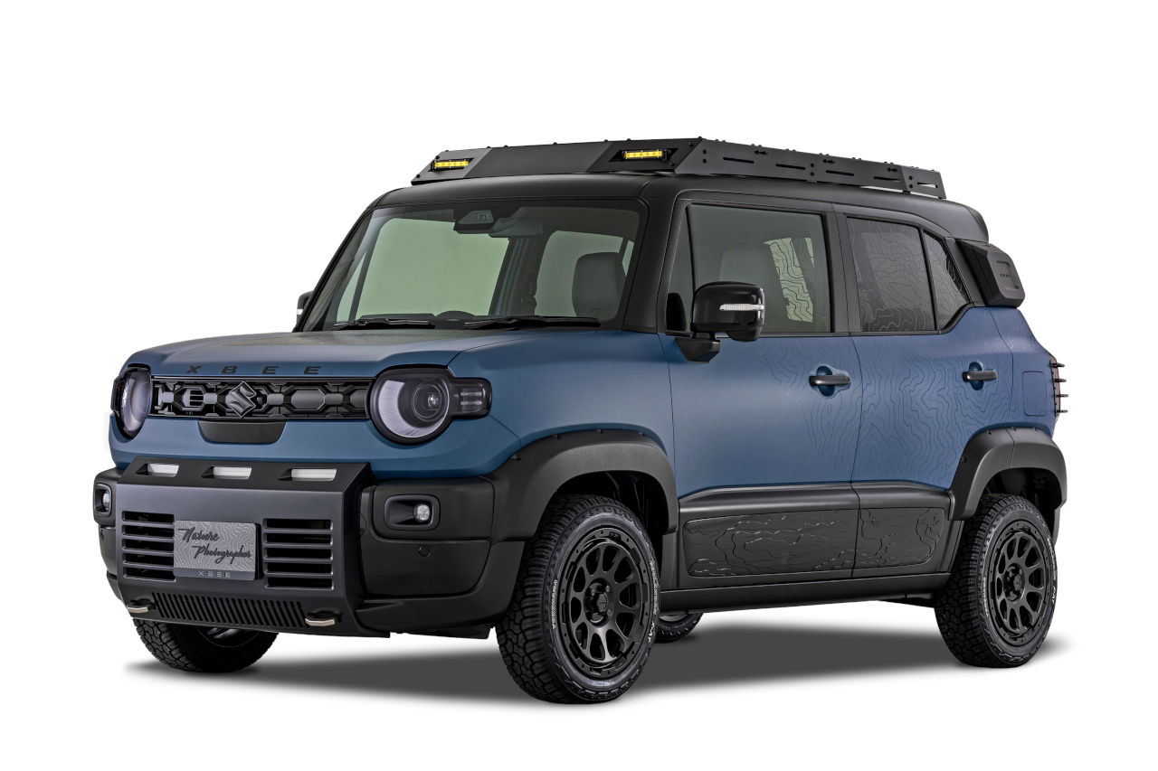 スズキとモンスターハンターが東京オートサロン2026でコラボレーション。ゲームの世界観が実車と融合