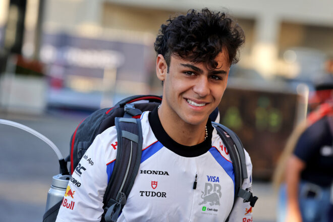 アービッド・リンドブラッド（レーシングブルズ）