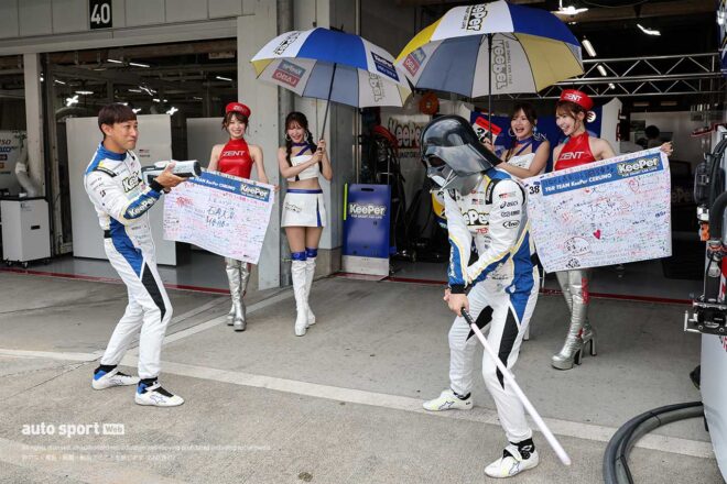 石浦宏明と大湯都史樹（KeePer CERUMO GR Supra）
