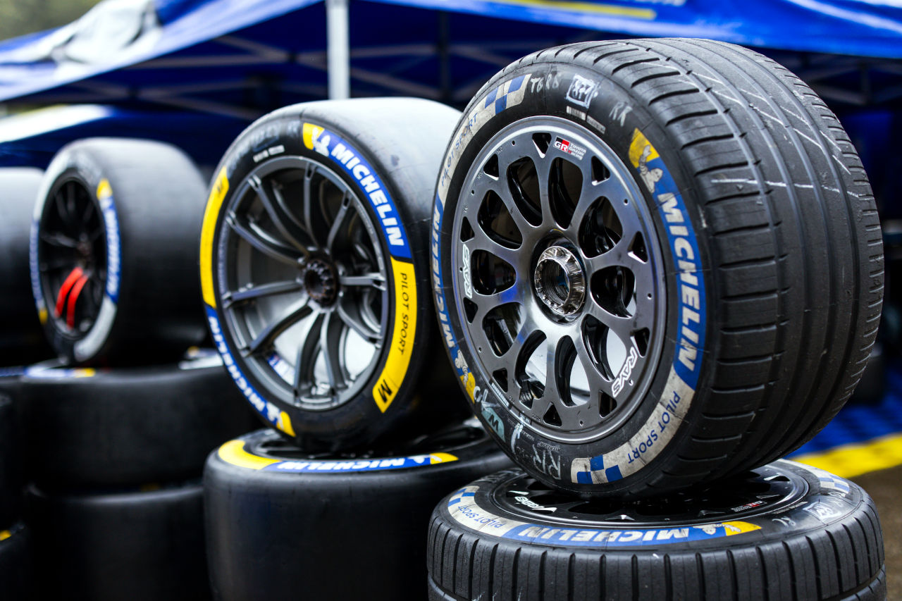 2030年からのタイヤサプライヤー入札が開始。対象はWEC／ル・マンのハイパーカークラス