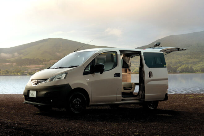 車中泊での快適性が向上。ニッサン『NV200バネット MYROOM』に人気の外装色も追加し2026年3月発売へ