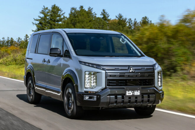 S-AWC搭載により歴代最高の悪路走破性を手に入れた『デリカD：5』 大幅改良で力強さ増した新スタイリングに