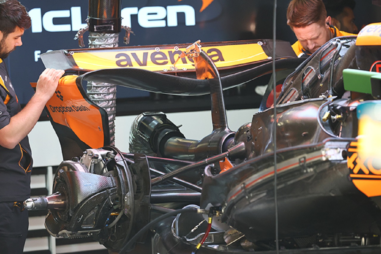 マクラーレンMCL39