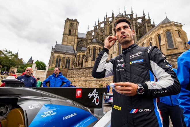 ポール・ループ・シャタン