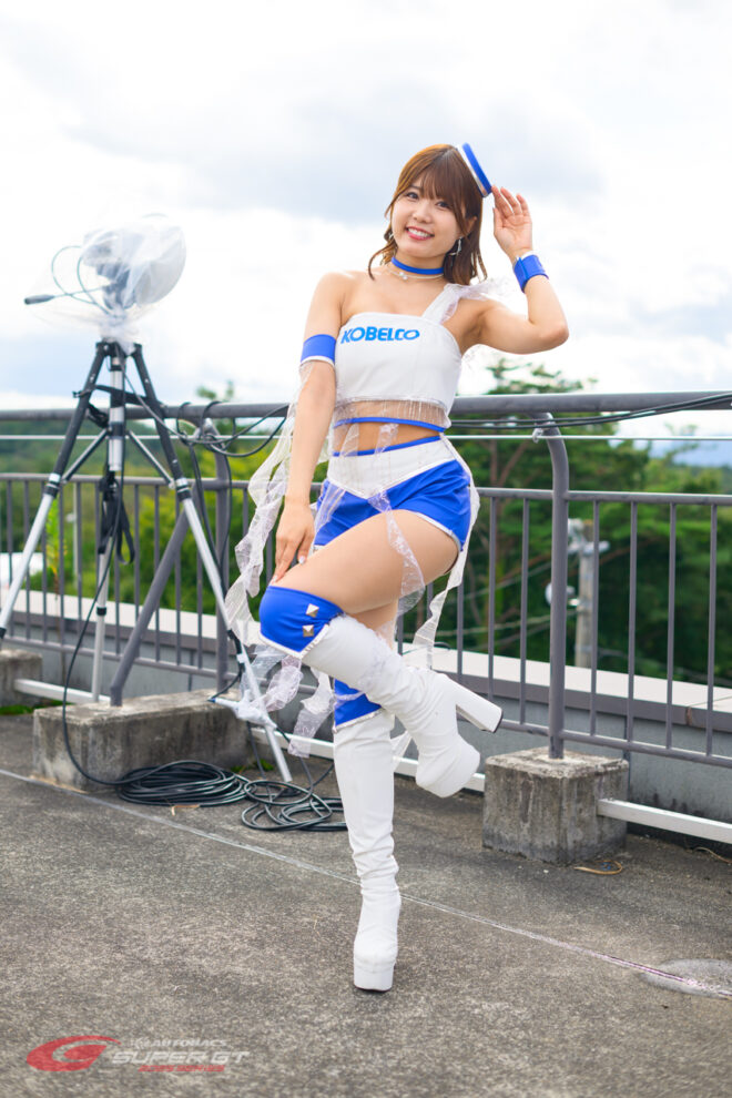 宮瀬七海 KOBELCO GIRLS 2025年/スーパーGTの写真①