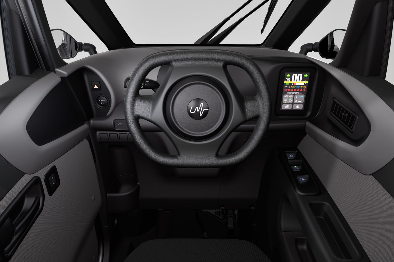 冷暖房付き3輪小型EV『リーン3』が2026年内発売へ。日本仕様が東京オートサロンに初登場