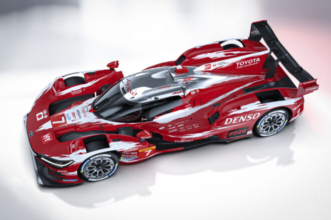 トヨタTR010ハイブリッド