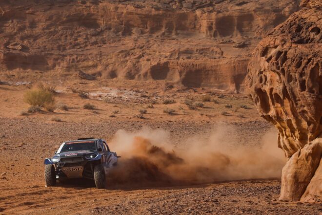 エナジーランディア・ラリーチームのマレク・ゴチャル（トヨタ・ハイラックス）