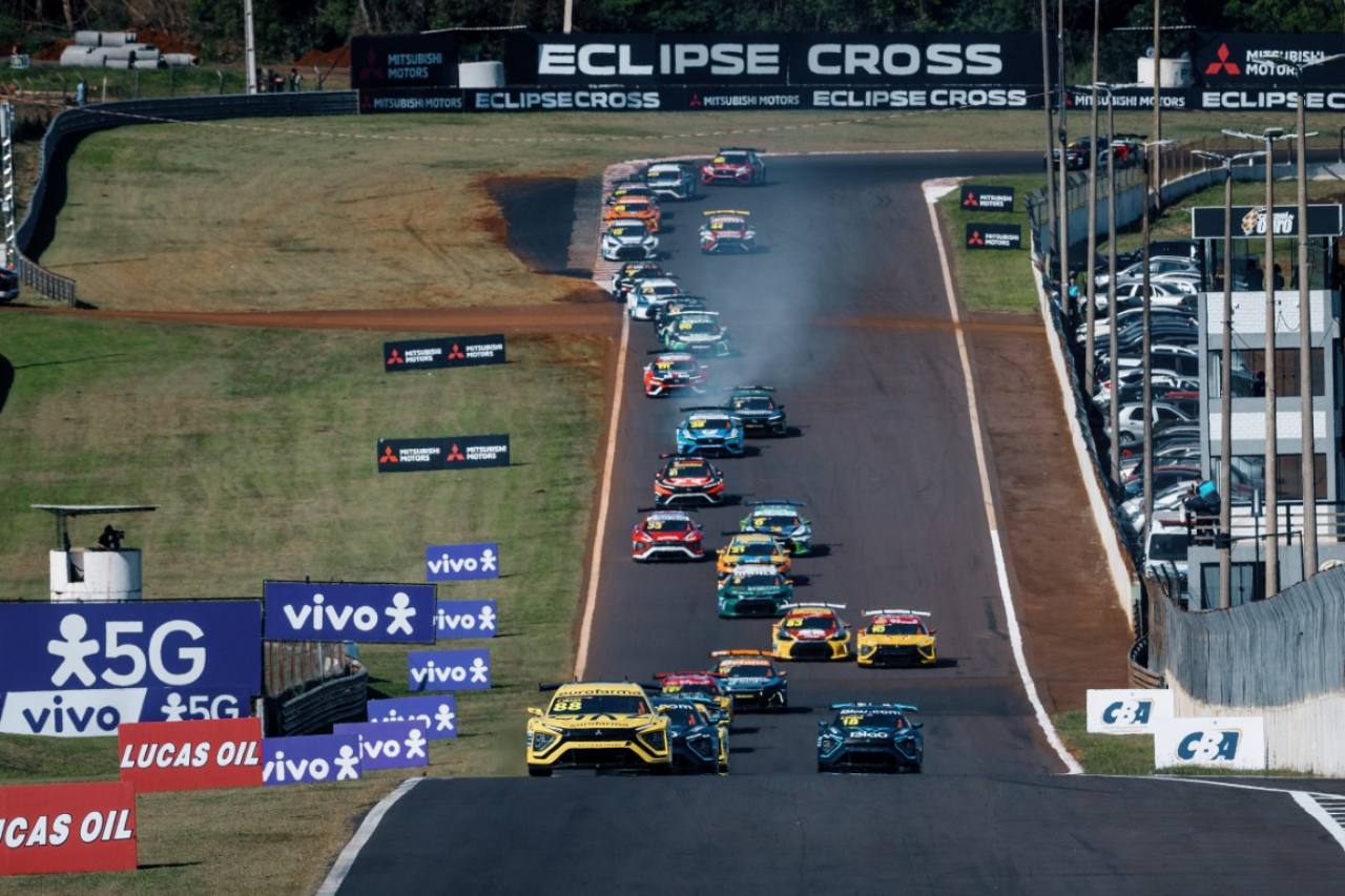 SUV時代2年目を迎える2026年カレンダーを発表。人気のミリオン・レース復活、初の3時間耐久も／SCB