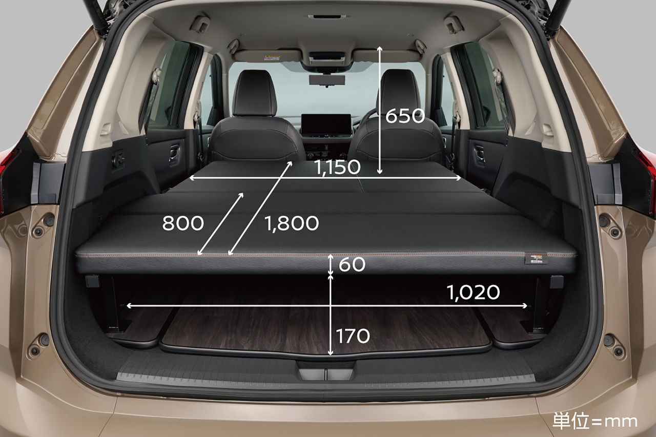 ニッサンの車中泊仕様シリーズに『エクストレイル』が新登場。大きなベッドで快適な休憩を実現