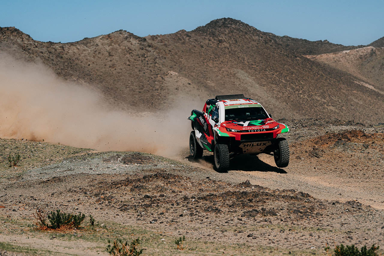 オーバードライブ・レーシングのヤジード・アル・ラジ（トヨタ・ハイラックスGR）