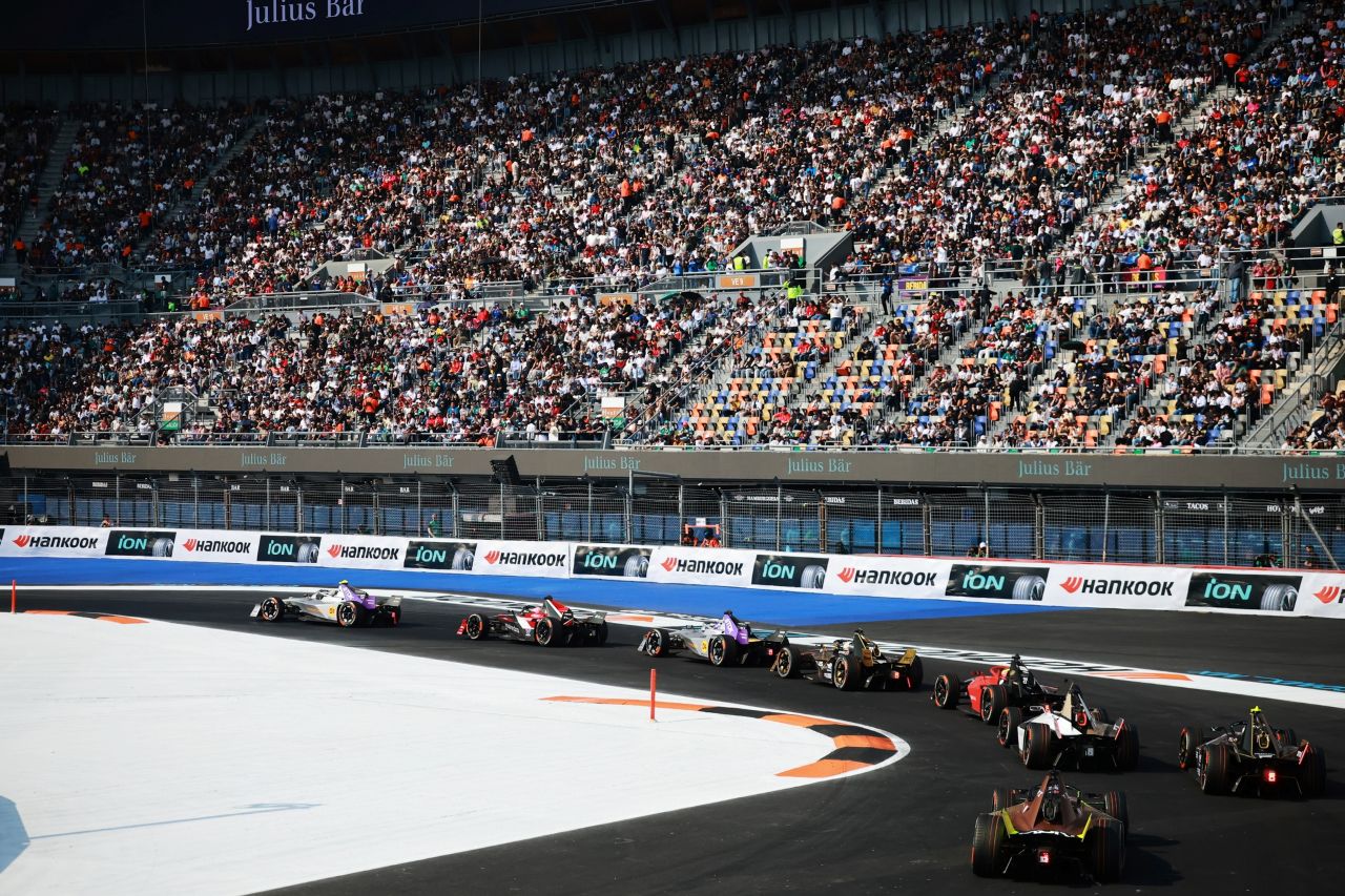 キャシディ、デビュー2戦目のシトロエンにフォーミュラE初勝利をもたらす。猛追するモルタラを抑え、メキシコE-Prix制覇