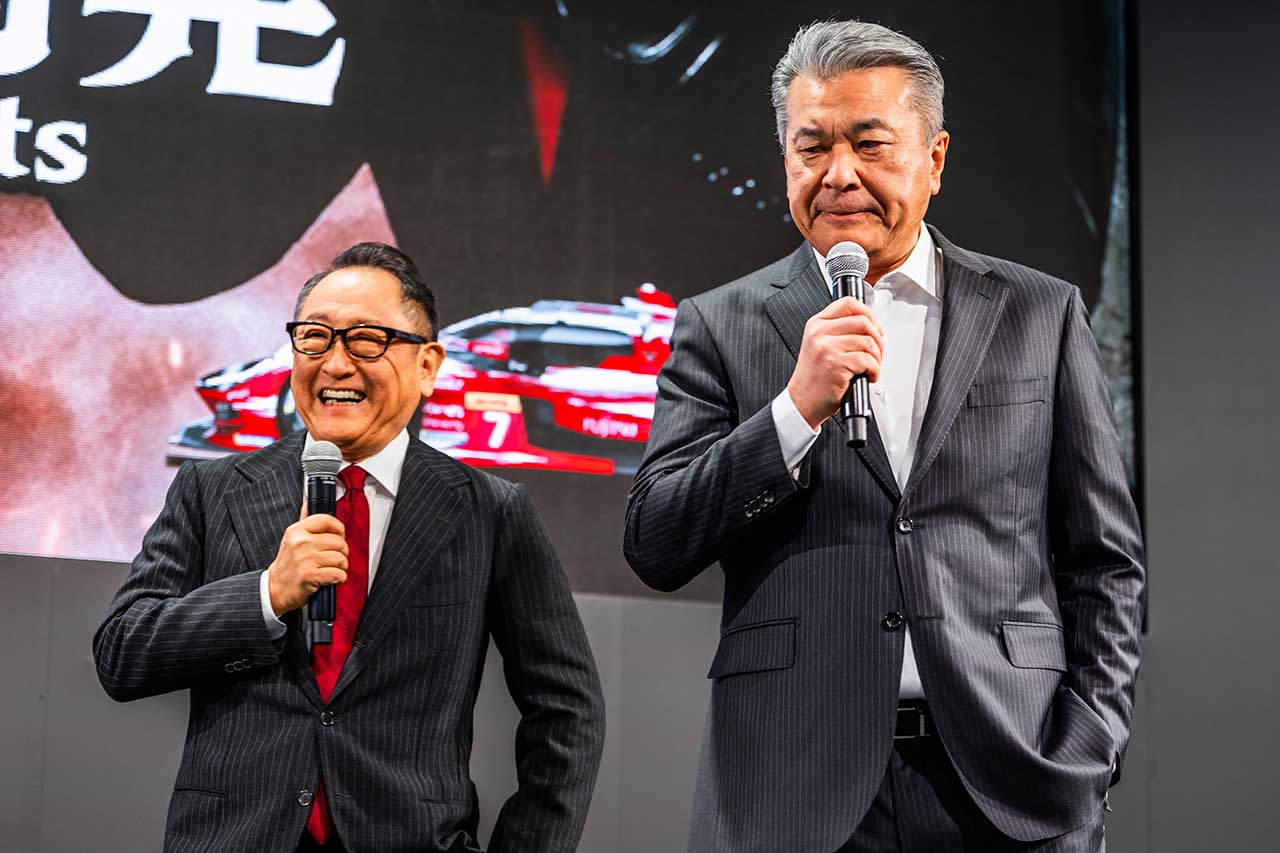 GAZOO Racingを率いるモリゾウこと豊田章男トヨタ 会長と、ジャイアーノことTOYOTA RACING会長を務める中嶋裕樹トヨタ副社長