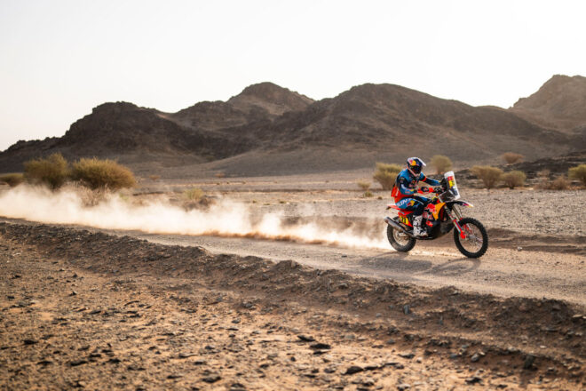 トヨタ優勢もトラブル発生。後半戦突入のダカールラリー2026、フォードのエクストロームが今大会2勝目