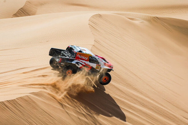 トヨタ優勢もトラブル発生。後半戦突入のダカールラリー2026、フォードのエクストロームが今大会2勝目