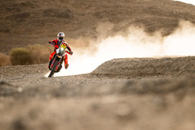 トヨタ優勢もトラブル発生。後半戦突入のダカールラリー2026、フォードのエクストロームが今大会2勝目