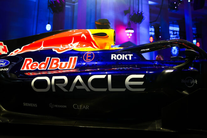 オラクル・レッドブル・レーシングの2026年型マシンのカラーリング