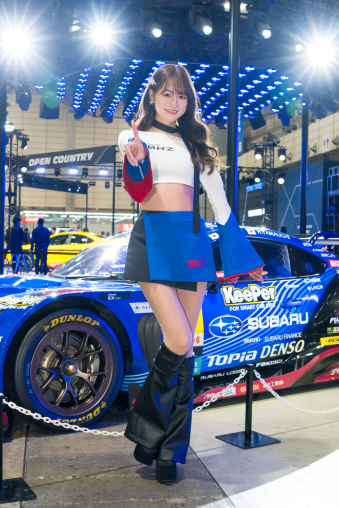 【RQ決定情報2026】SUBARU BRZ GT GALS BREEZEが新コスチュームを纏いオートサロンでお披露目。4人目は後日発表