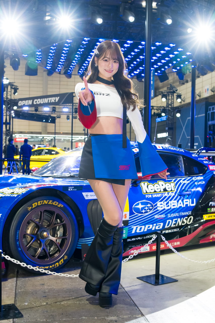 【RQ決定情報2026】SUBARU BRZ GT GALS BREEZEが新コスチュームを纏いオートサロンでお披露目。4人目は後日発表
