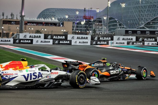 �����h�E�m���X�i�}�N���[����MCL39�j�ƃ��A���E���[�\���i���[�V���O�u���YVCARB 02�j