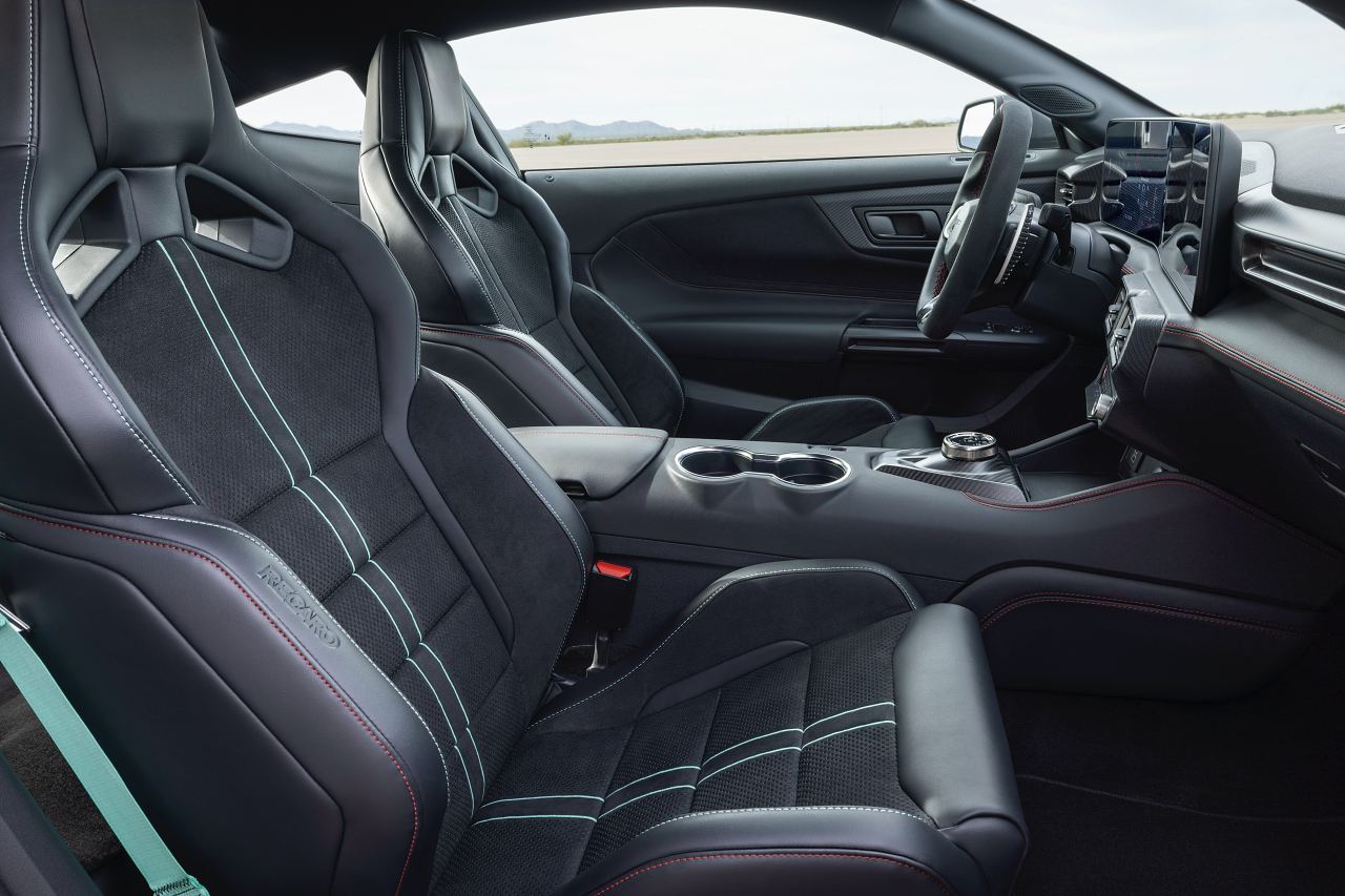 フォード・レーシング、新型『マスタング・ダークホースSC』を2027年NASCARカップシリーズ投入へ