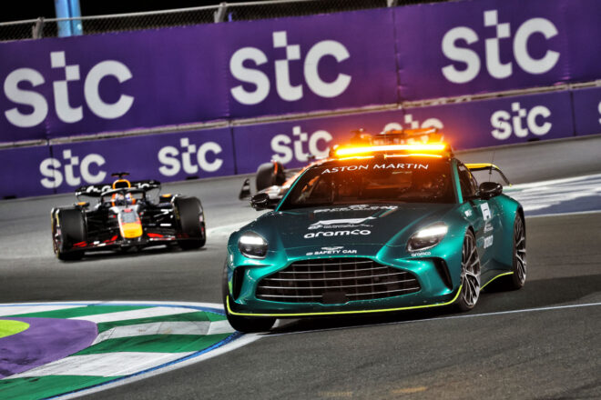 アストンマーティンによるF1でのセーフティカー供給が終了。2026年はメルセデス・ベンツ1社のみに