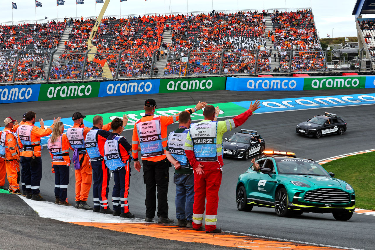 アストンマーティンによるF1でのセーフティカー供給が終了。2026年はメルセデス・ベンツ1社のみに