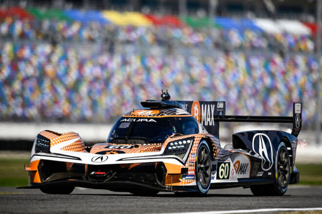 アキュラ・メイヤー・シャンク・レーシング・ウィズ・カーブ・アガジャニアン