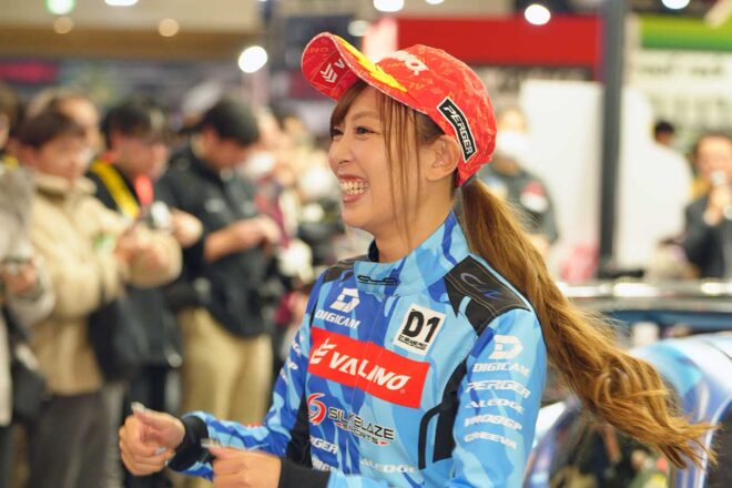 女性プロドリフト選手の下田紗弥加がD1GP復帰！ 2026年の愛機“サヤカブルーGR86”もお披露目
