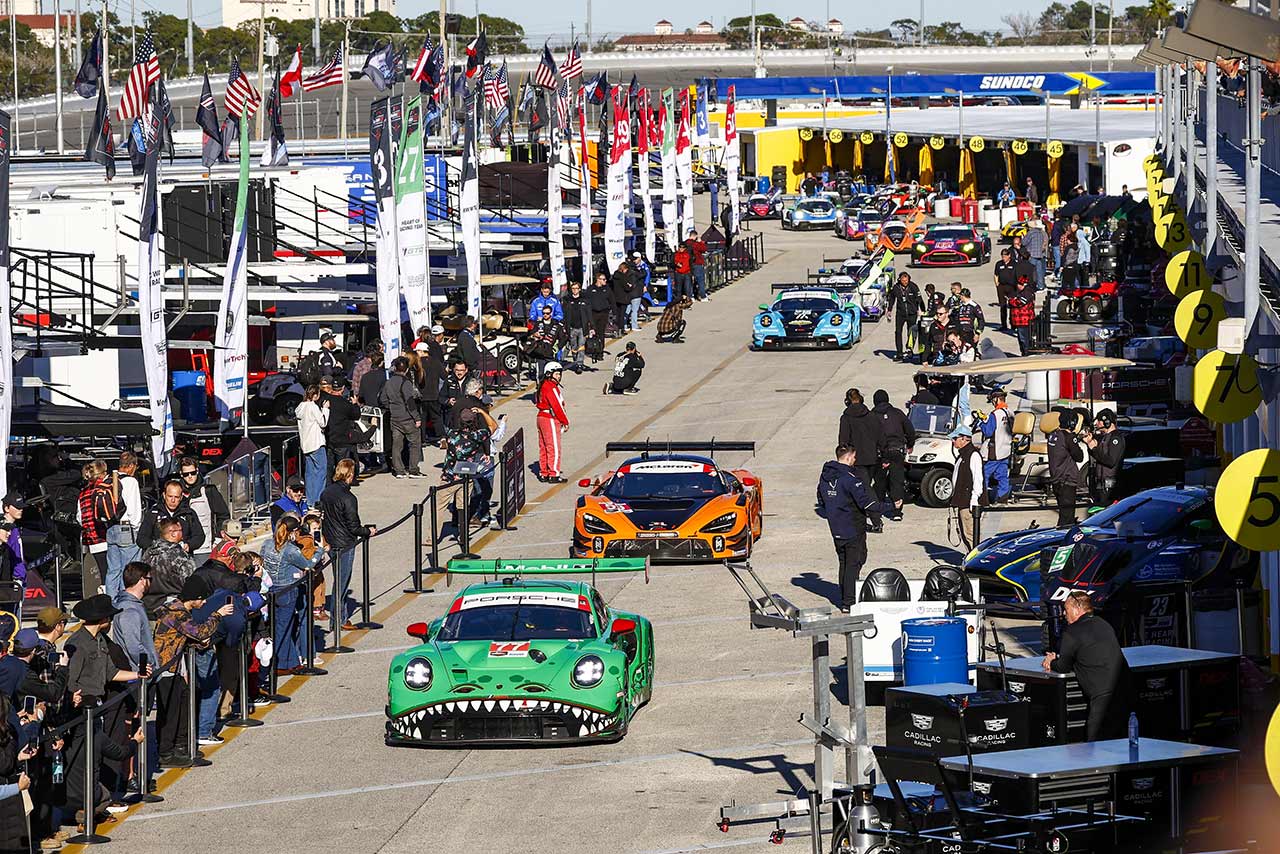 ポルシェ911 GT3 R