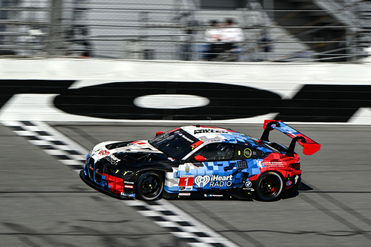 予選最速AXRキャデラックが車検不合格。太田格之進組アキュラが繰り上がりポールに／デイトナ24時間