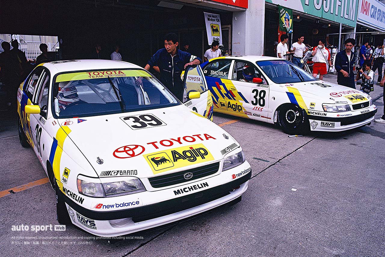 『トヨタ・コロナ（JTCC）』最多勝者となるル・マン絶対王者が見せた劇的初代王座争い【忘れがたき銘車たち】