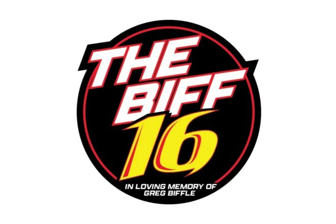 パストラーナがNASCAR開幕戦デイトナ500に再登場。ラジョイ起用のRFKは『ビッフル追悼』ロゴ採用へ