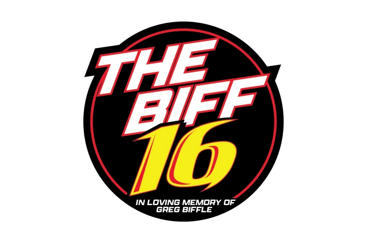 パストラーナがNASCAR開幕戦デイトナ500に再登場。ラジョイ起用のRFKは『ビッフル追悼』ロゴ採用へ