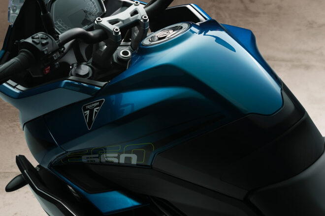 トライアンフ、『トライデント660』『タイガースポーツ660』の最新モデルを発表。エンジンを中心に大幅改良
