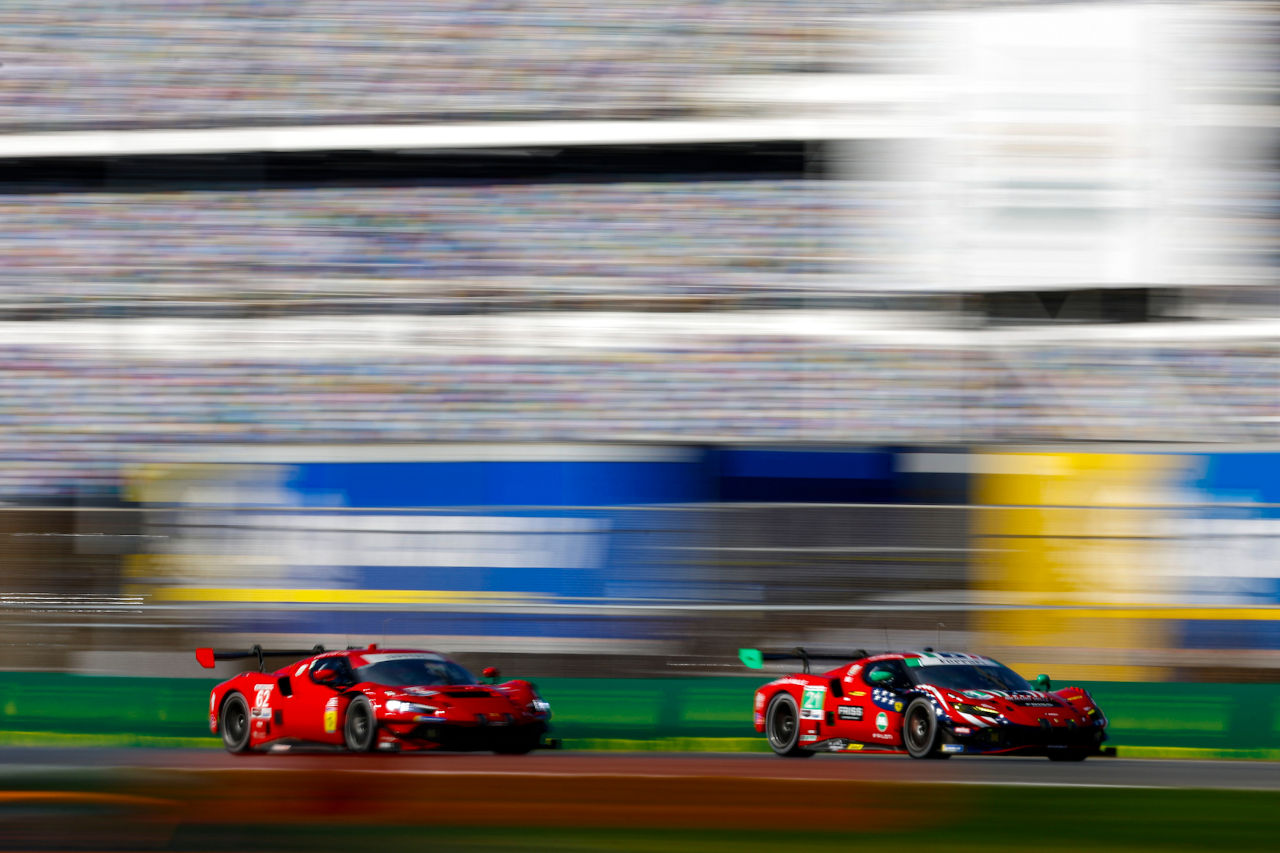 新型GT3開発は予定どおり／ポルシェが最終走行で最速／徹夜作業で火災から復活etc.【デイトナ24時間 決勝前日Topics】