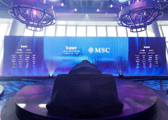 アルピーヌが2026年リバリー発表会を実施