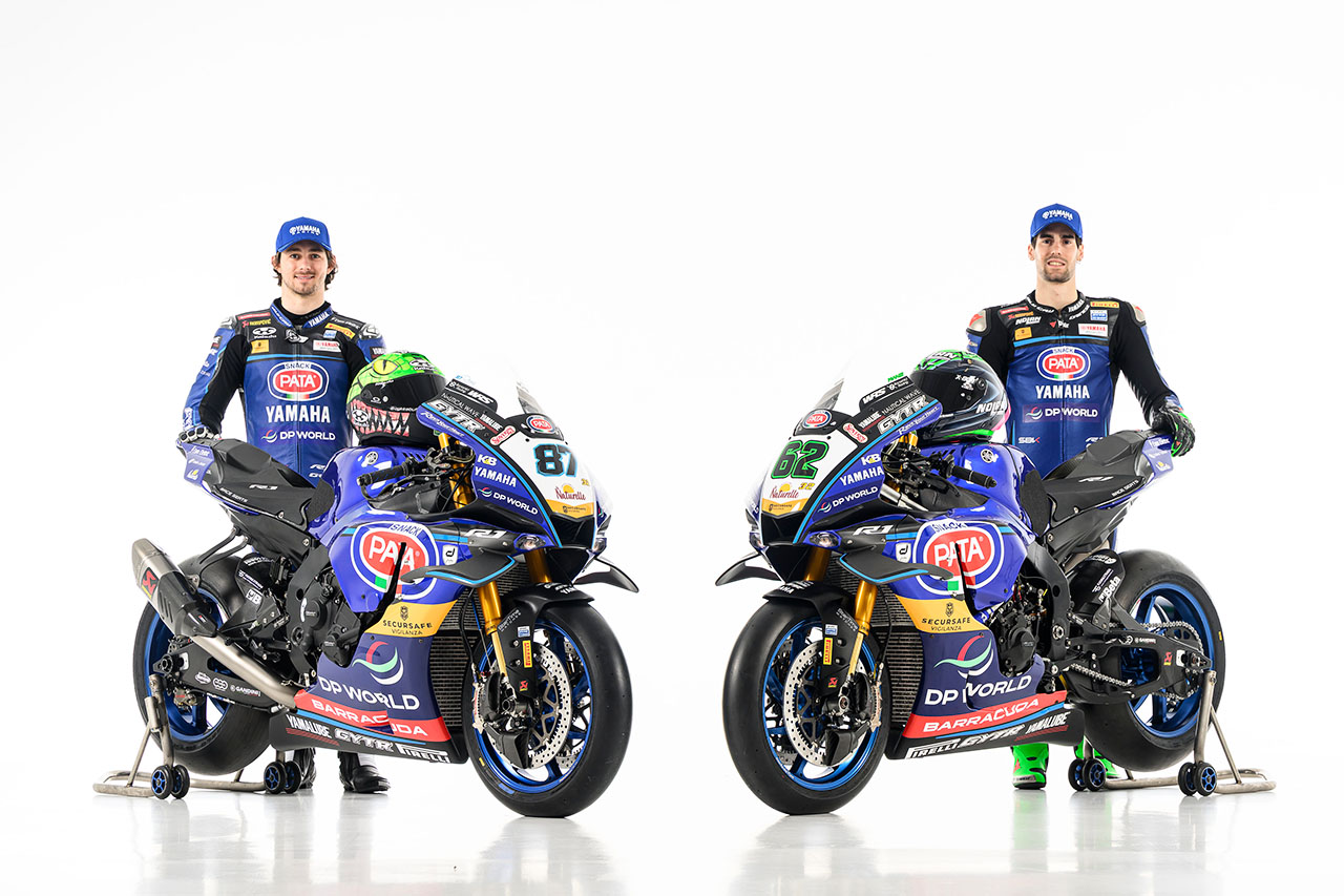 SBK：ヤマハが2026年シーズンの体制を発表。2チーム4台のYZF-R1のカラーリングを披露